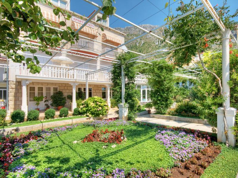 Apartments & Rooms Cakelic Mlini Exterior foto